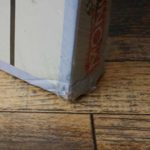 Monopoly Belkin Edition USAopoly with 6 Custom Pewter Token 2006 - Picture 3 of 8